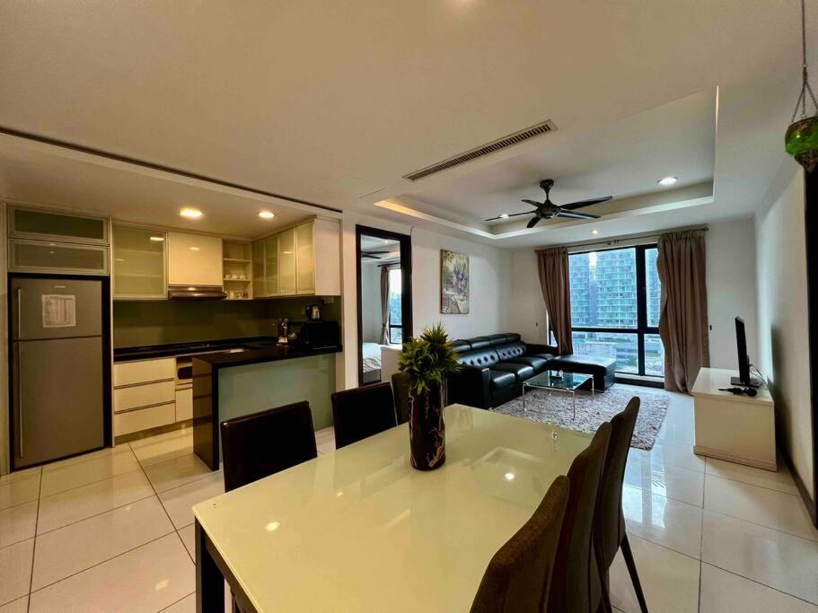 Casa Residency Service Apartment By Moonlight Куала Лумпур Екстериор снимка
